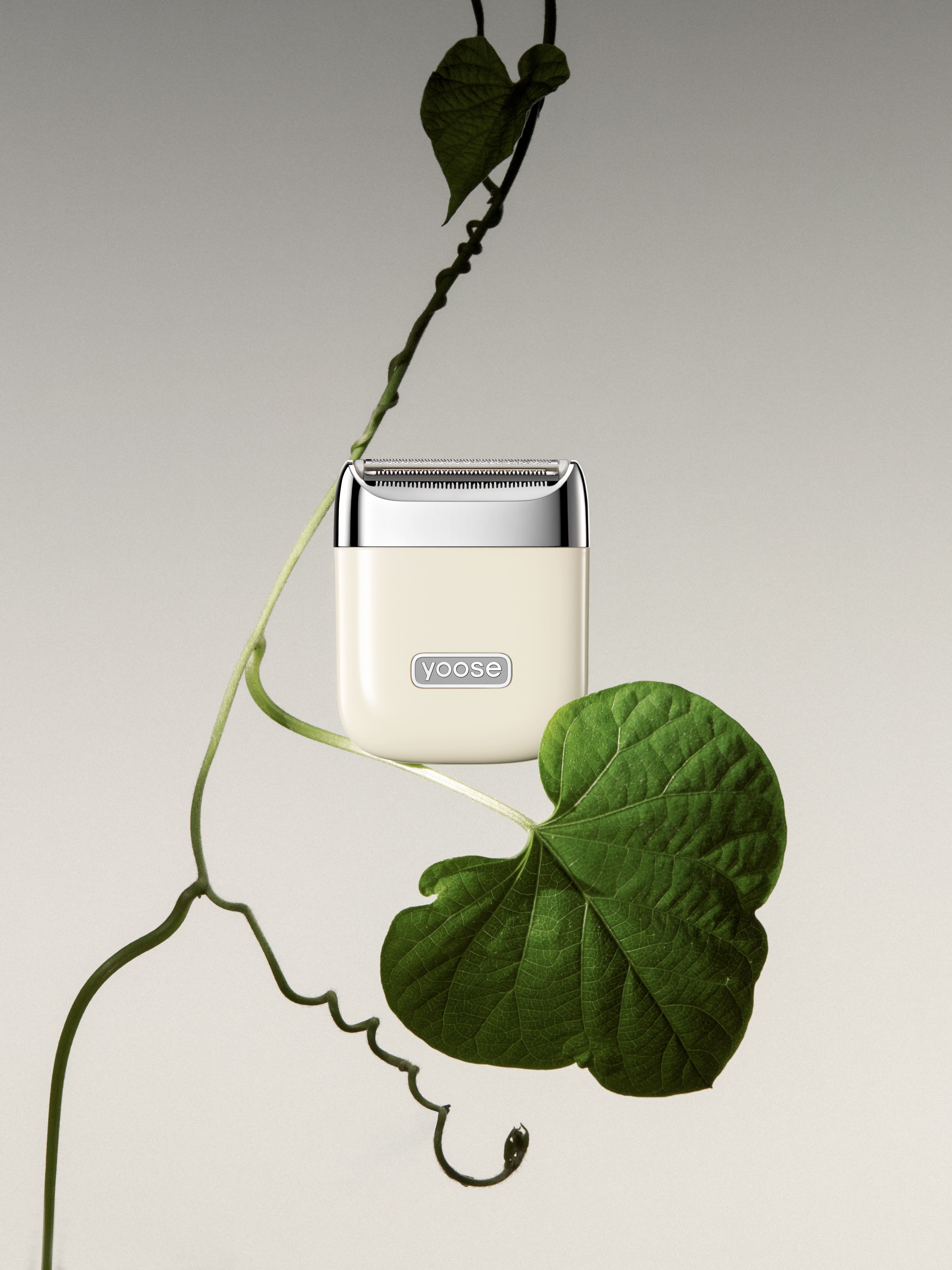 有色 NANO 女士刮毛刀